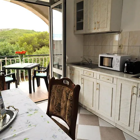 Sea Star - One Bedroom With Balcony A2